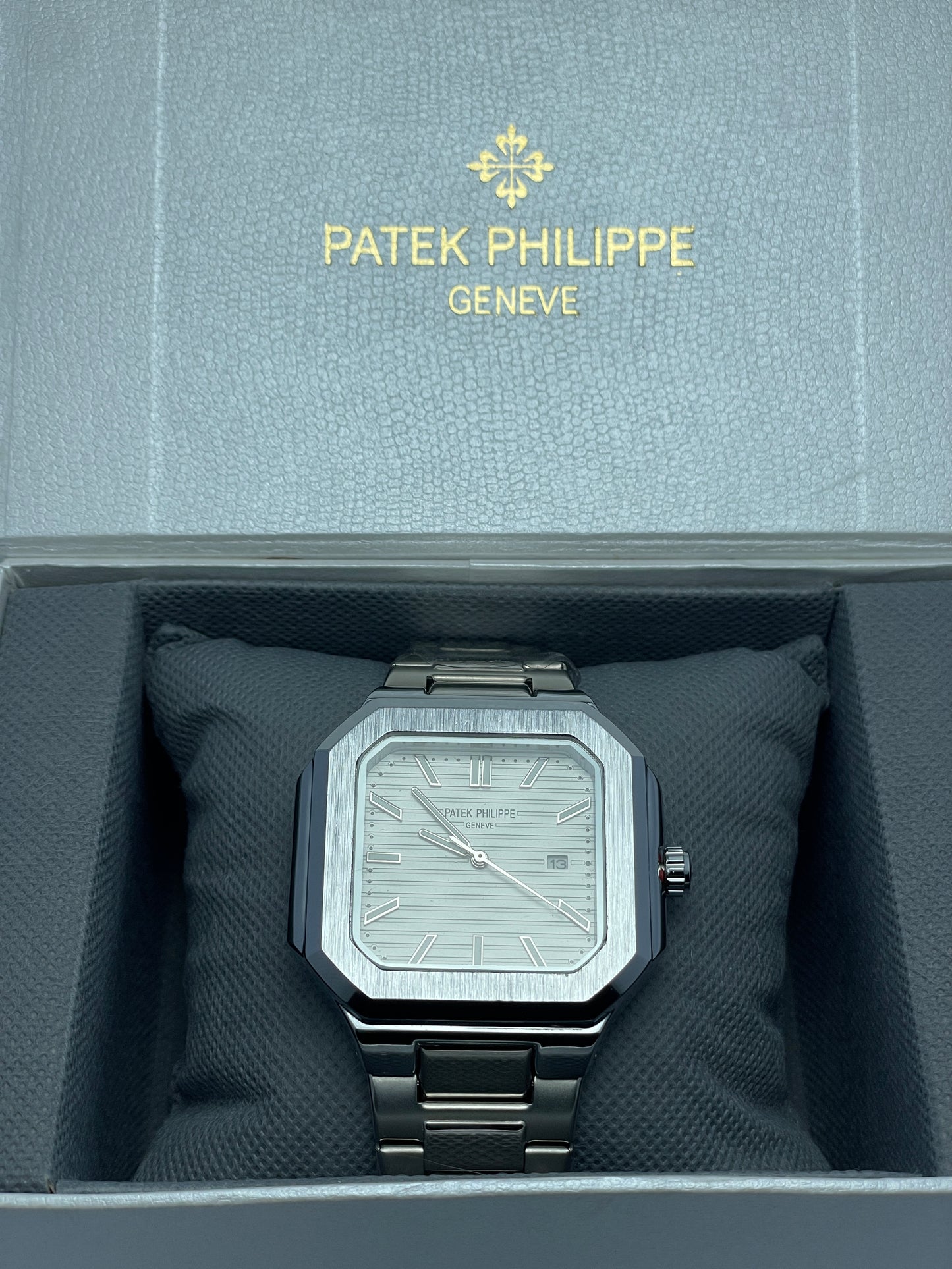 PATEK PHILIPPE Men's Formal Watch